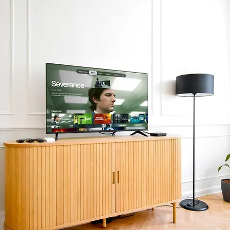 Stylish 2bd With Balcony & Desk Near Vitosha Blvd By Flat Mаnager