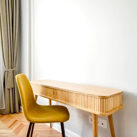 Lejlighed Stylish 2bd With Balcony & Desk Near Vitosha Blvd By Flat Mаnager Sofia