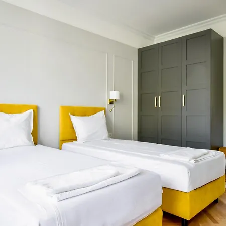 Stylish 2bd With Balcony & Desk Near Vitosha Blvd By Flat Mаnager דירה *