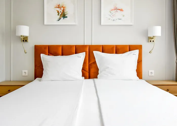 アパート Stylish 2bd With Balcony & Desk Near Vitosha Blvd By Flat Mаnager ソフィア